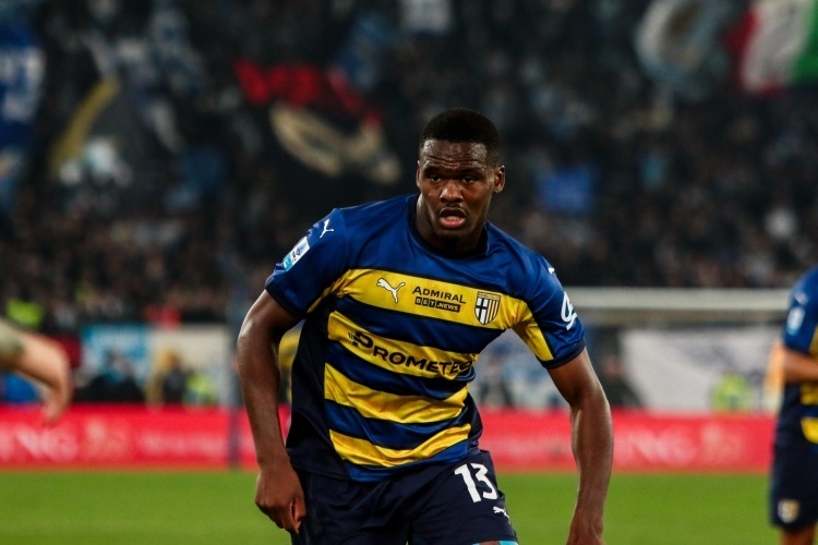 面对太阳侧 面对太阳侧