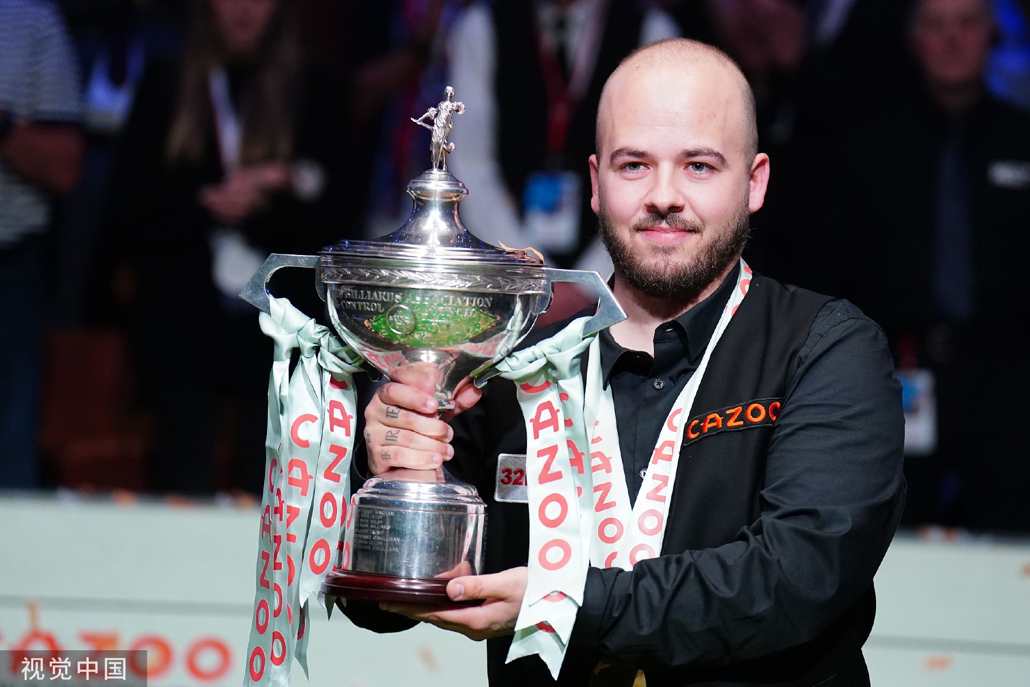 在牌桌上 在牌桌上