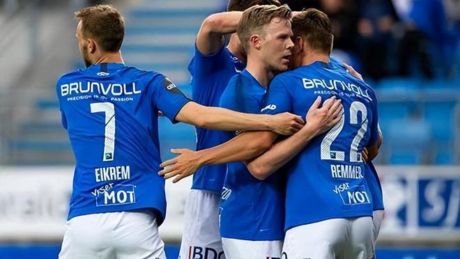 延误持球 延误持球